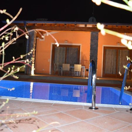 Villa Artemia Manerba del Garda Zimmer foto