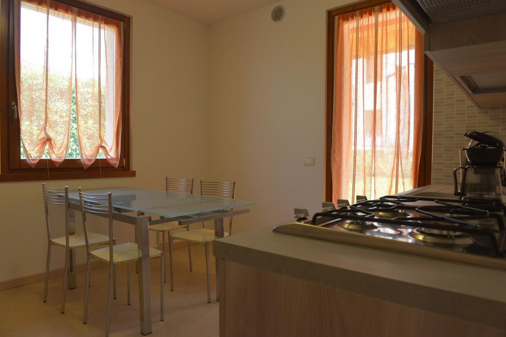 Villa Artemia Manerba del Garda Zimmer foto